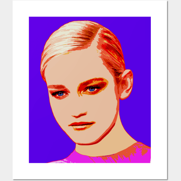 julia garner Wall Art by oryan80